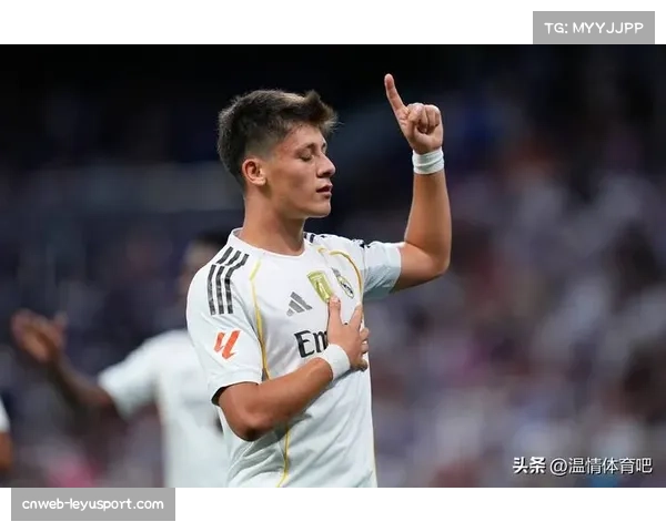 VAR判罚再度成为焦点，皇马欧冠开门红点球引热议