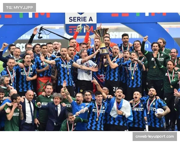 国际米兰2-0力克AC米兰豪取10连胜，劳塔罗点射破门